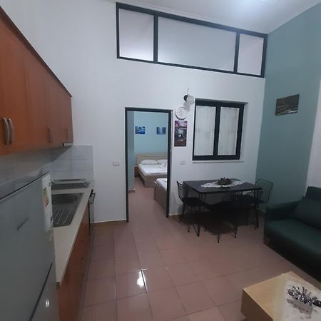 Mucaj House Apartment Vlore Ngoại thất bức ảnh