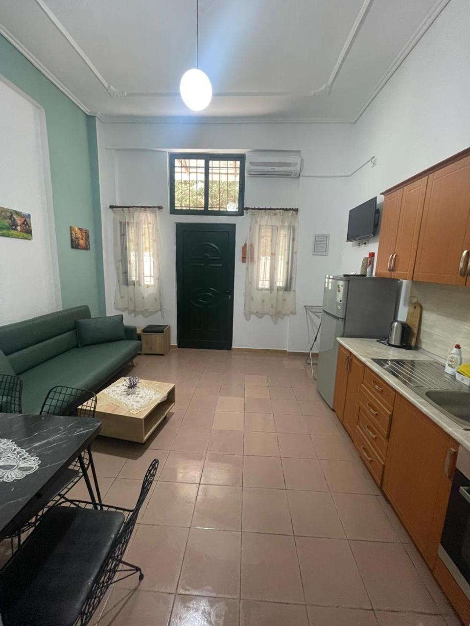 Mucaj House Apartment Vlore Ngoại thất bức ảnh
