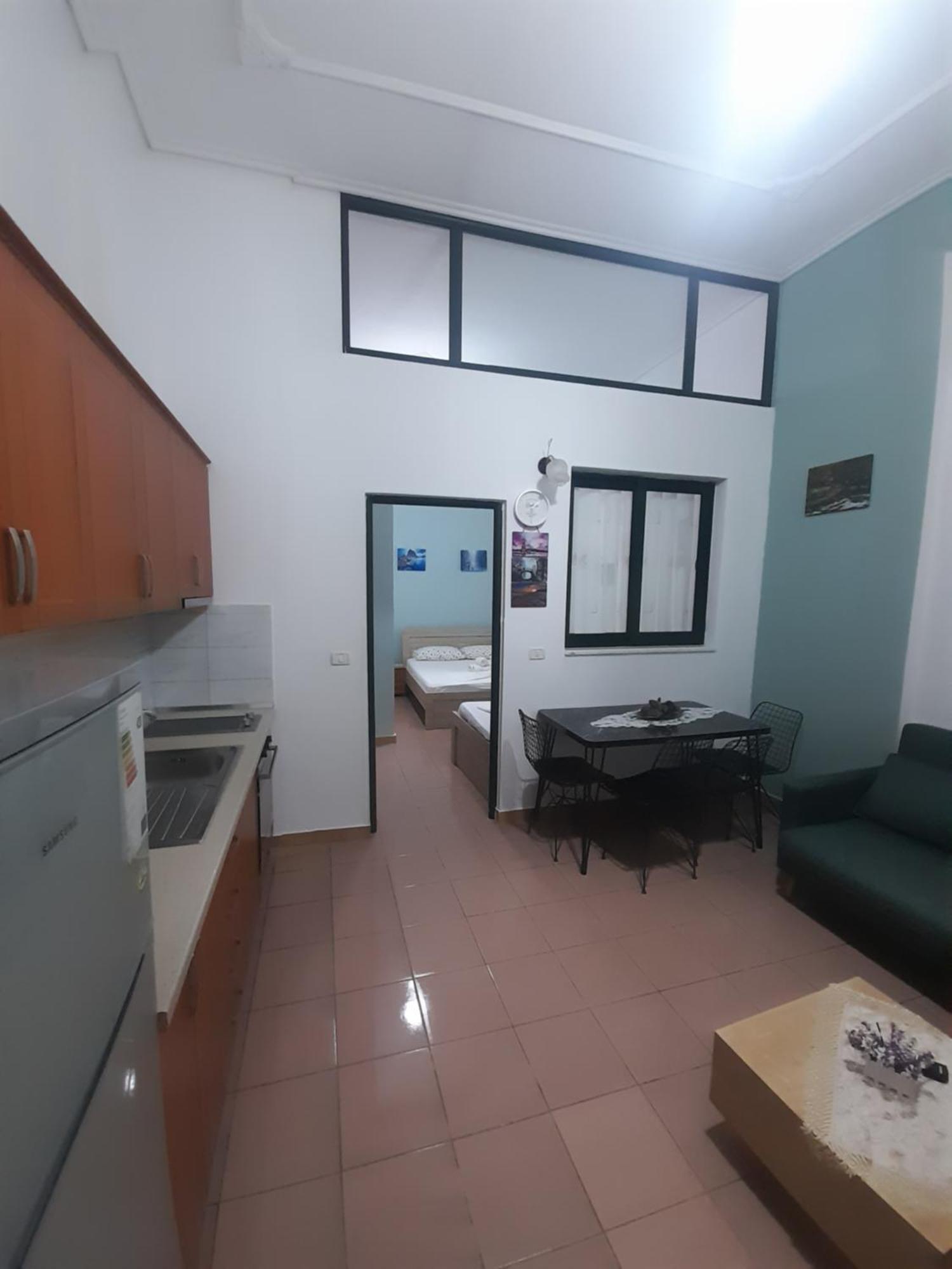 Mucaj House Apartment Vlore Ngoại thất bức ảnh