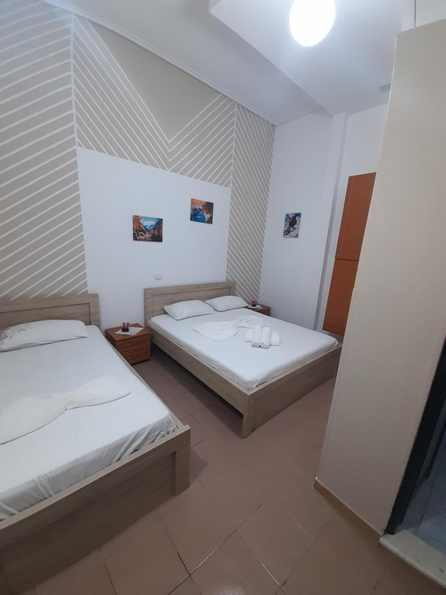 Mucaj House Apartment Vlore Ngoại thất bức ảnh